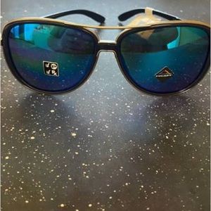 Oakley Woman’s Split time Aviator sunglasses